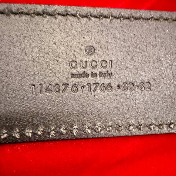 AUTHENTIC GUCCI BLACK LEATHER BELT SILVER HARDWARE WITH A TINY FIXABLE FLAW - Picture 7 of 13